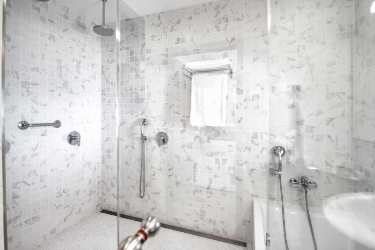 Chambre Bungalow Hôtel Montíboli avec Baignoire