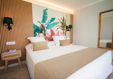 Lit double de la chambre Suite Junior Polaris