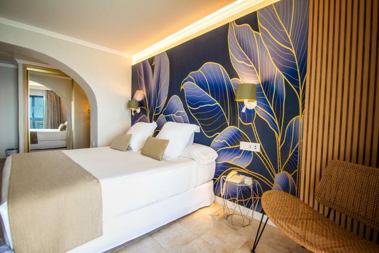 Torre Paradís Zimmer mit Meerblick