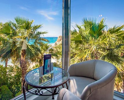 Salón Alhambra Montiboli