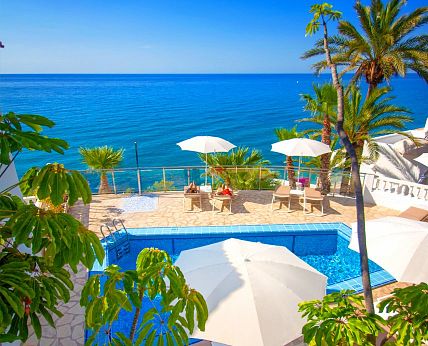 Piscina de la Torre Paradís