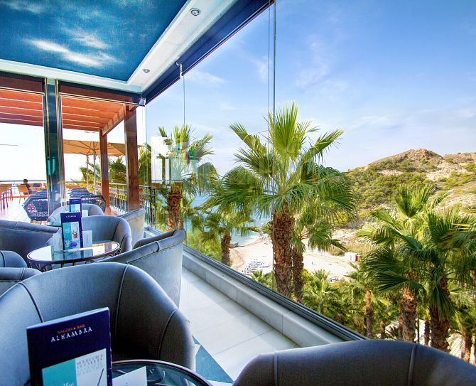 Instalaciones y servicios