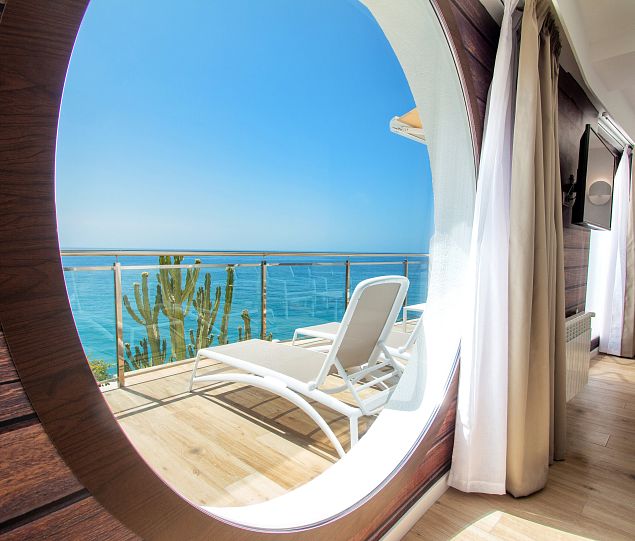 Vista general de la Habitación Junior Suite Nao