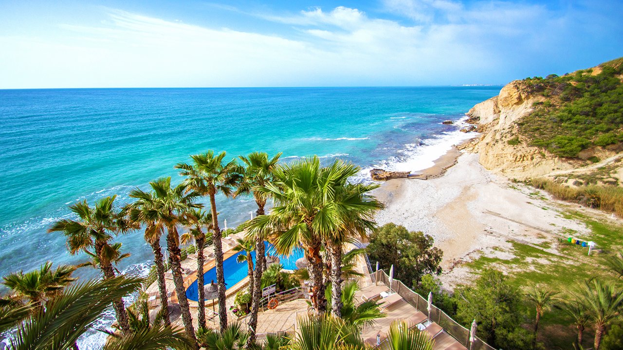 Caleta de Villajoyosa beach from the Montiboli hotel 