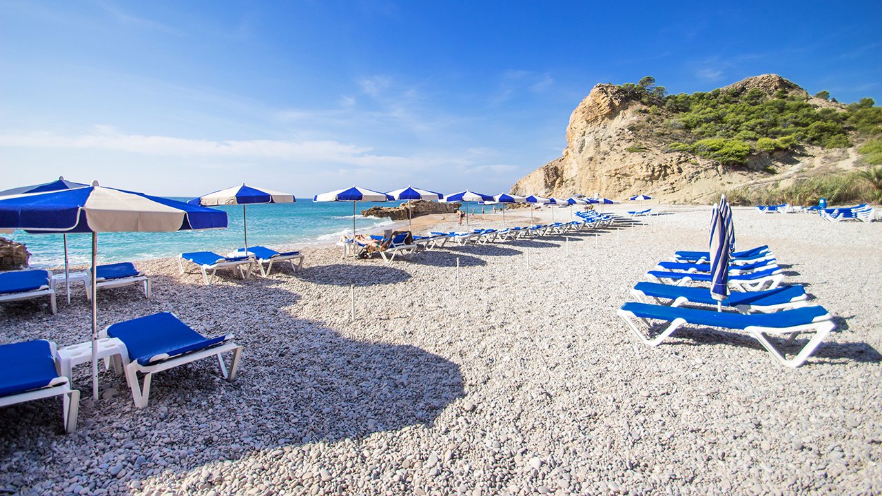 Playa de la Caleta in Villajoyosa 